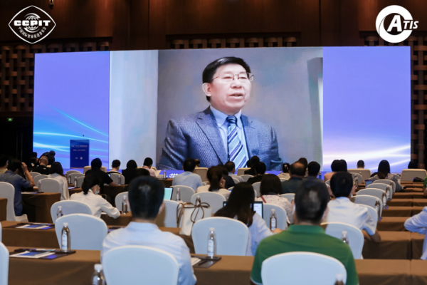 中国服务贸易协会会长周成虎：“一带一路”政策推行，数字经济红利释放，为服务贸易带来发展潜力和广阔市场